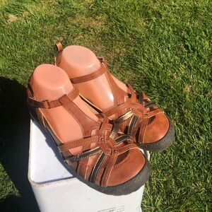 JBU By Jambu Dove Mary Jane Women’s Golden Brown Leather Sandals  Size 9.5